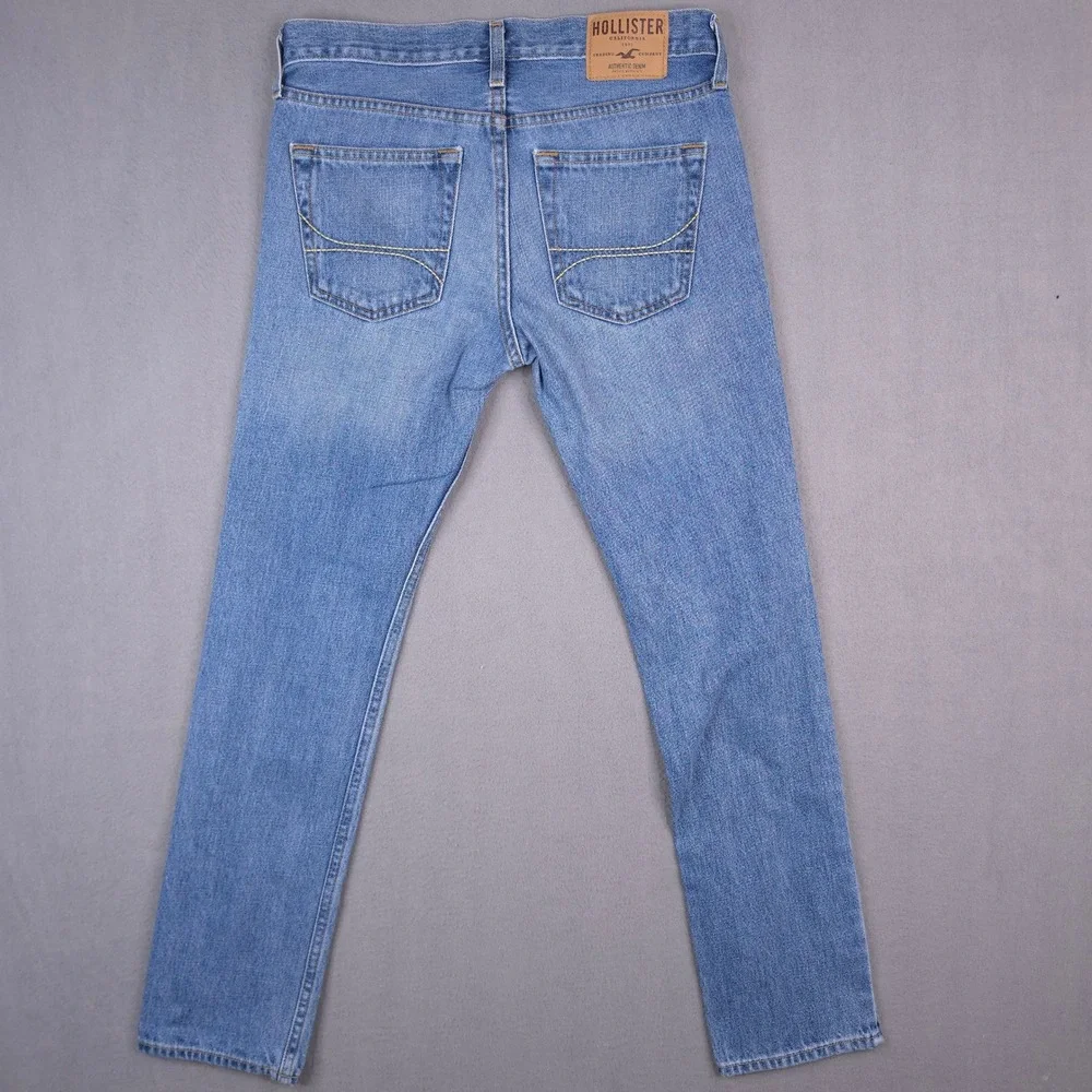 Hollister Jeans Mens 29x30 Slim Straight Button Fly Light Wash Blue Denim Casual